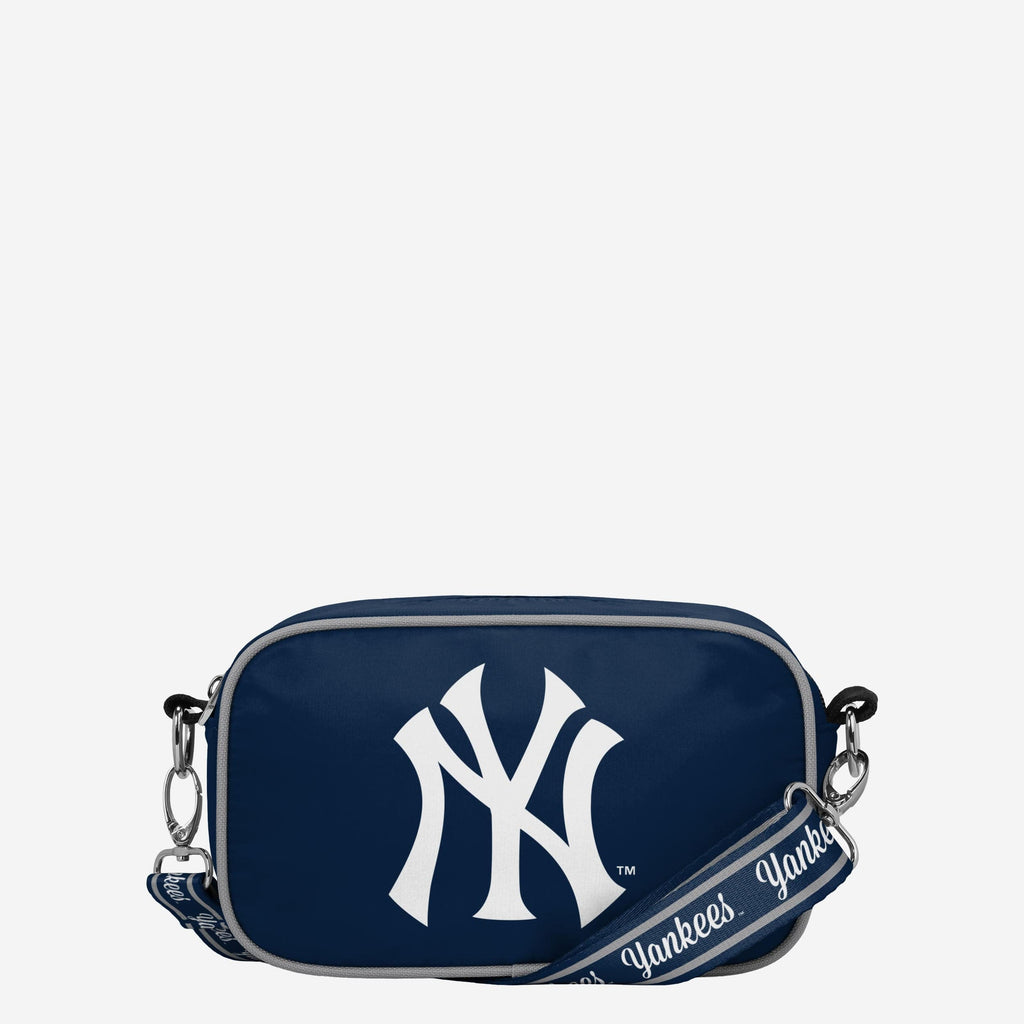 New York Yankees Team Logo Crossbody Bag FOCO - FOCO.com