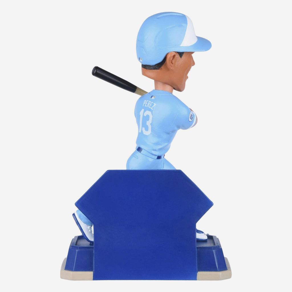 FOCO Salvador Perez Bobblehead 3