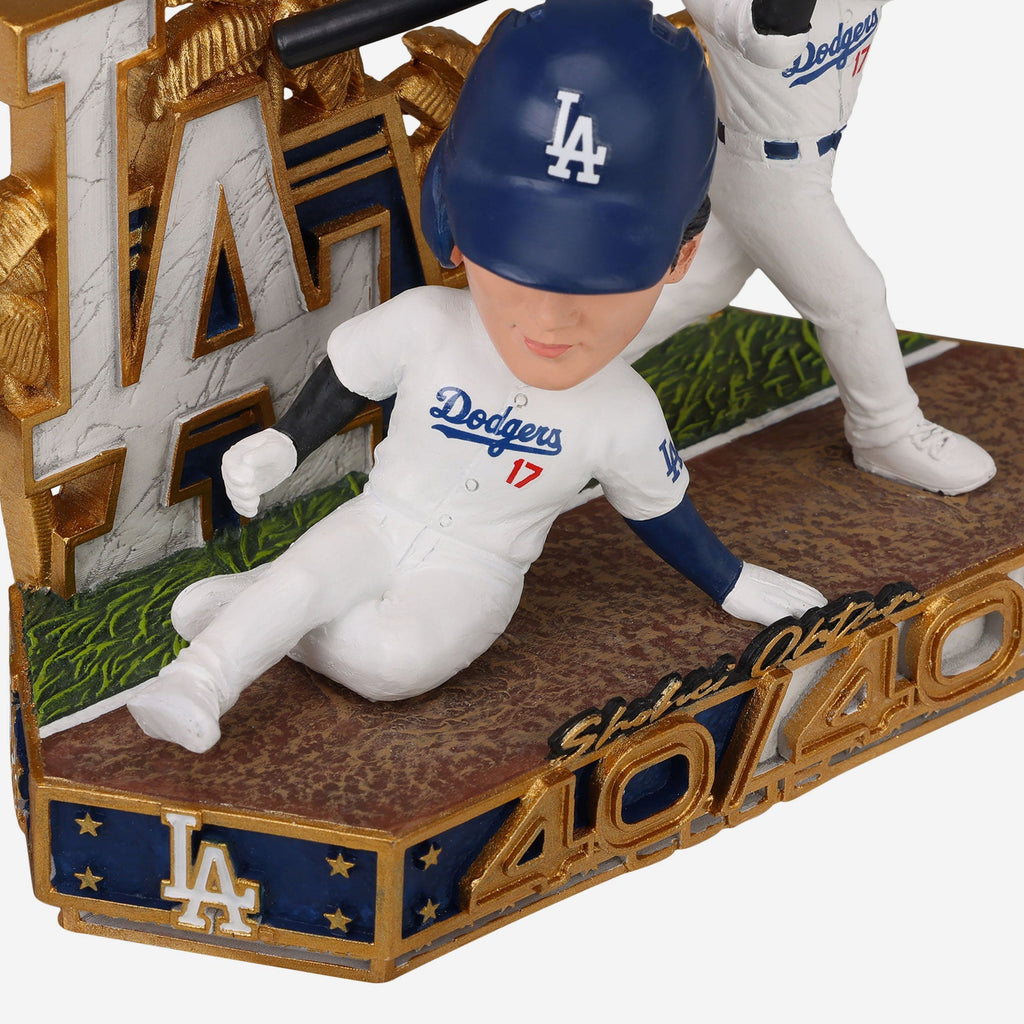 Shohei Ohtani Los Angeles Dodgers 40/40 Club Mini Scene Bobblehead