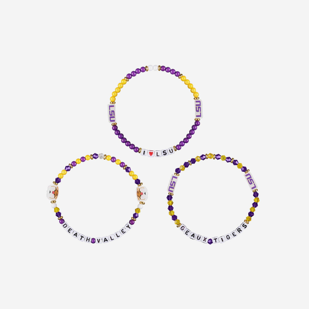 Linked in bio 🔗 This friendship bracelet kit has all the letters