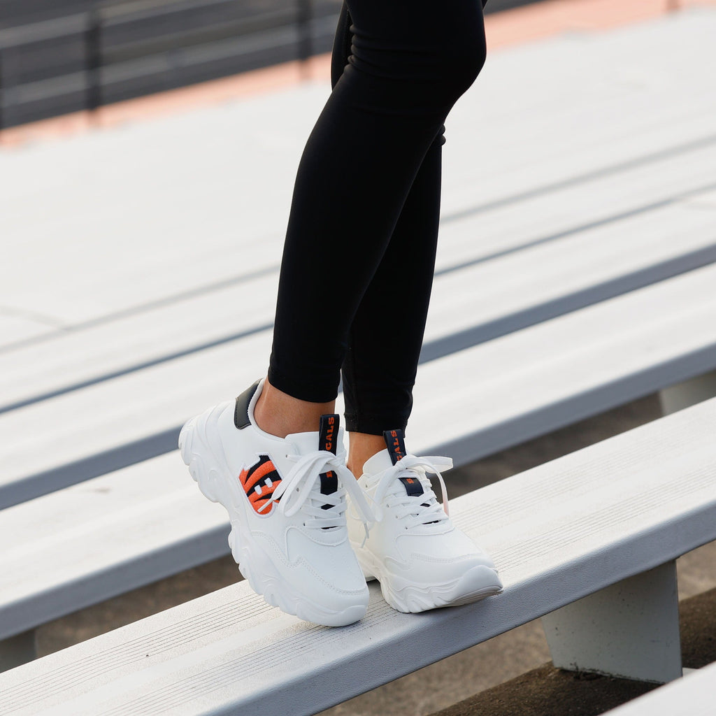 FOCO Big Logo Vintage White Chunky Sneaker 8 4