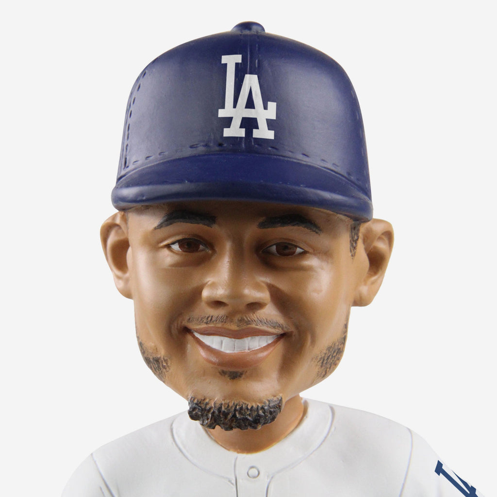 Mookie Betts Los Angeles Dodgers 2022 Gold Glove Bobblehead FOCO