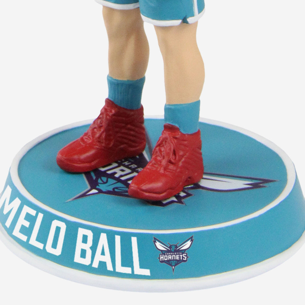 FOCO LaMelo Ball Charlotte Hornets Variant Bighead Wackelfigur 4