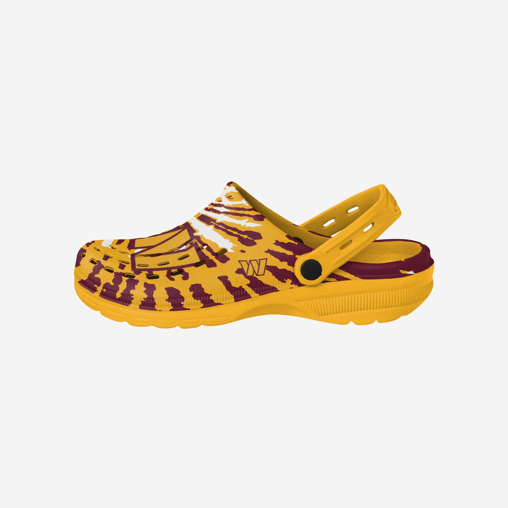 FOCO Washington Commanders Clog Tie-Dye M 2