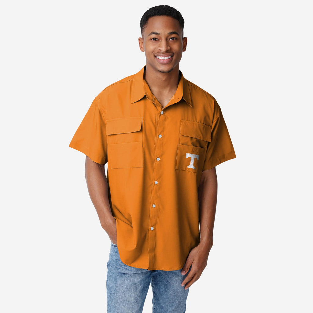 FOCO Tennessee Volunteers Gone Fishing Button-Up Shirt Medium 2