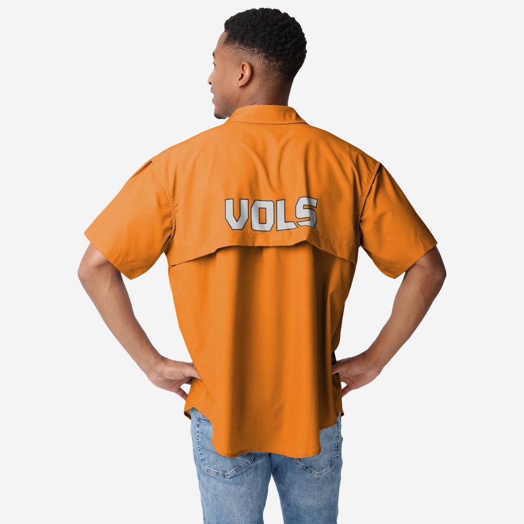 FOCO Tennessee Volunteers Gone Fishing Button-Up Shirt Medium 3