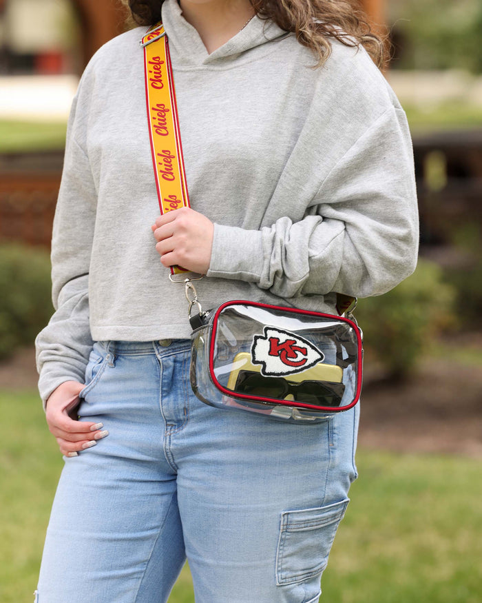 Kansas City Chiefs Chenille Logo Clear Crossbody Bag FOCO - FOCO.com