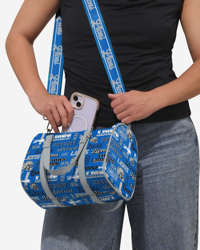 Detroit Lions Repeat Retro Print Nylon Medium Barrel Bag FOCO - FOCO.com