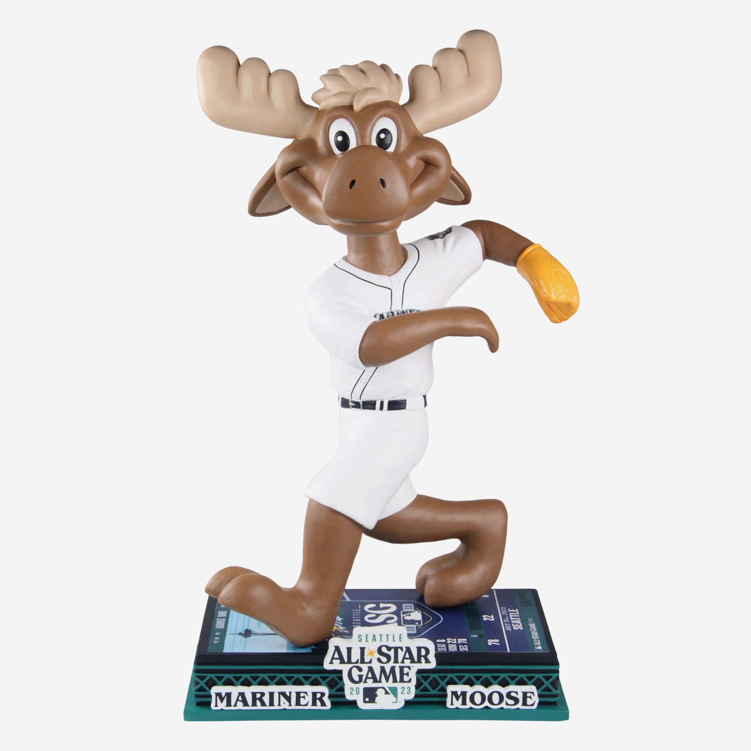 Seattle Mariners Mascot - Mariner Moose 