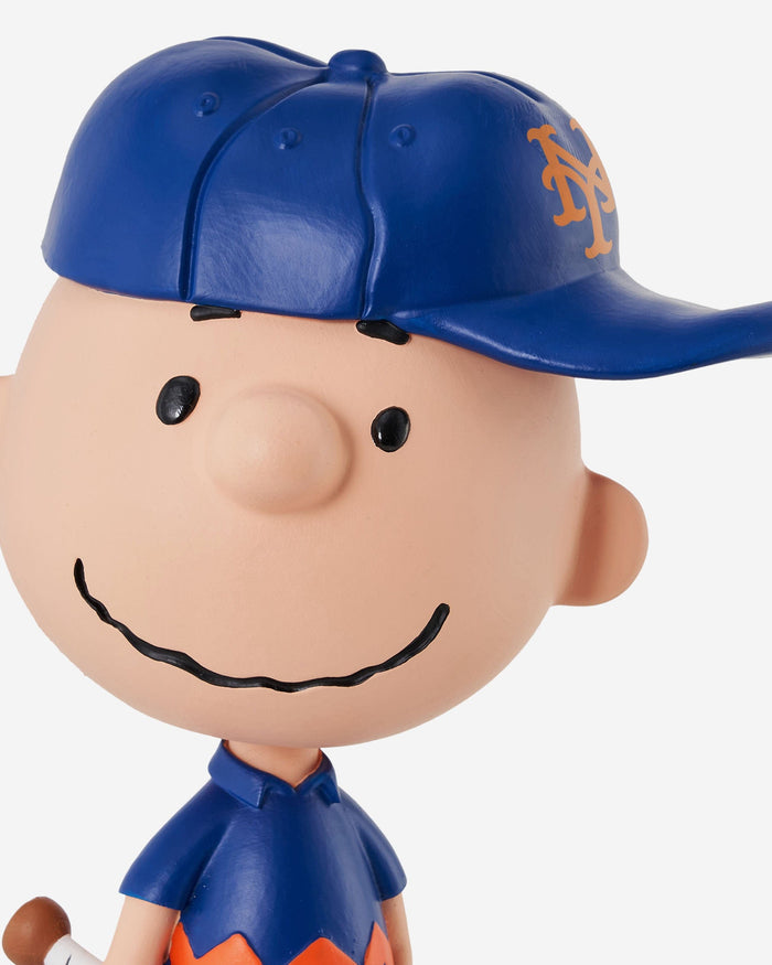 New York Mets Charlie Brown Peanuts Bighead Bobblehead FOCO - FOCO.com