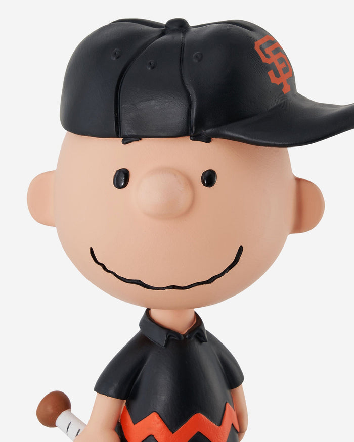 San Francisco Giants Charlie Brown Peanuts Bighead Bobblehead FOCO - FOCO.com