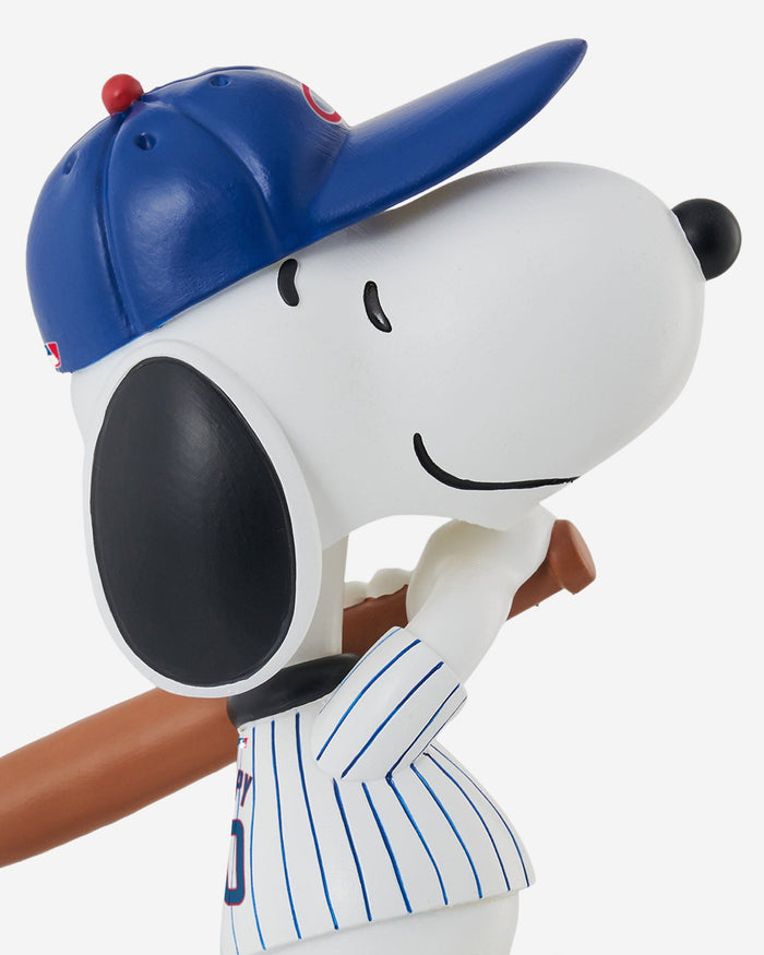 Chicago Cubs Snoopy Peanuts Bighead Bobblehead FOCO - FOCO.com