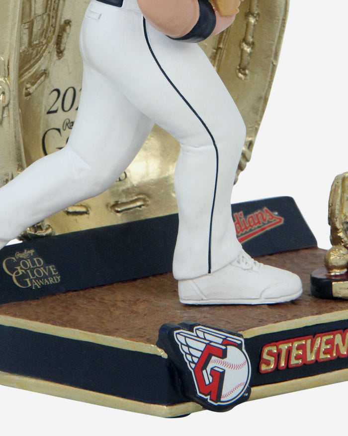 Steven Kwan Cleveland Guardians 2023 Gold Glove Bobblehead FOCO - FOCO.com