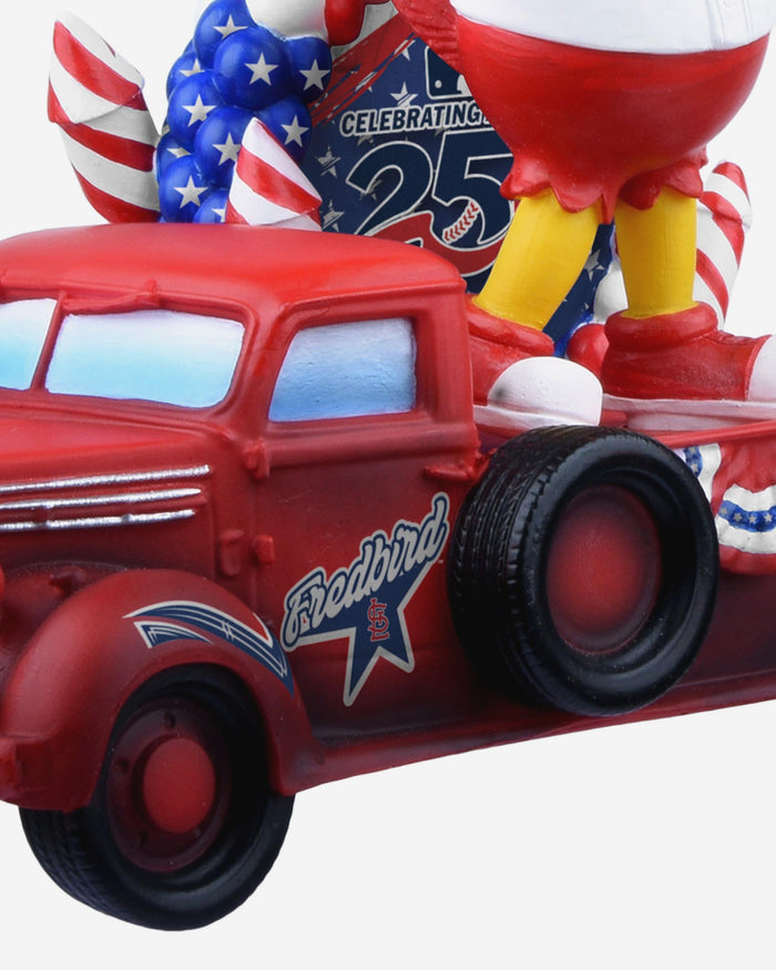Fredbird St Louis Cardinals America's 250th Anniversary Parade Float Mascot Bobblehead FOCO - FOCO.com