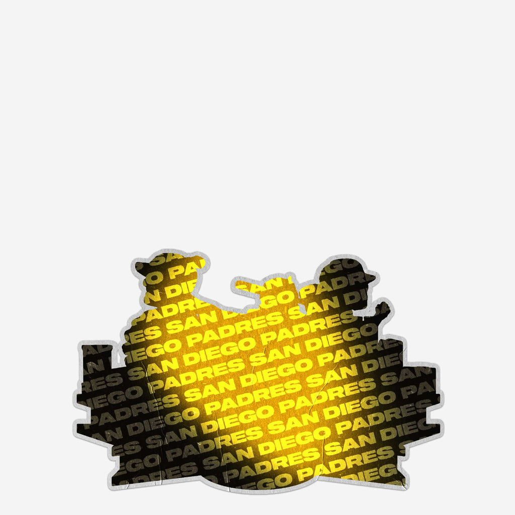 Michael King Of The San Diego Padres Throws To The Plate In The First - Foto 11