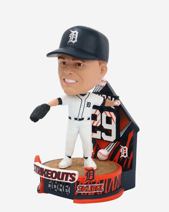 Tarik Skubal Detroit Tigers Strikeout Counter Medium Bighead Bobblehead FOCO - FOCO.com