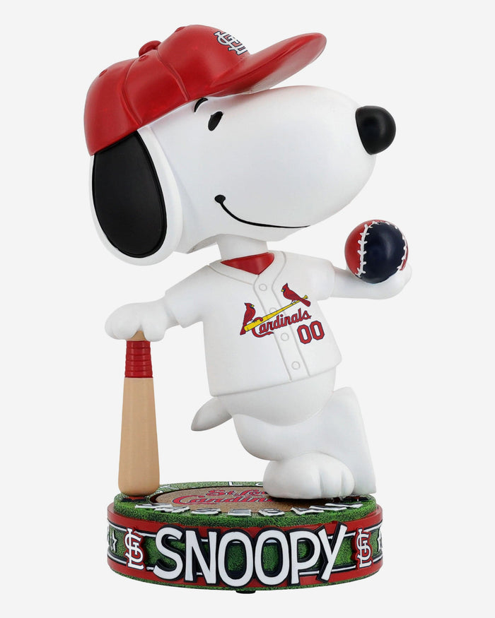 St Louis Cardinals Snoopy Peanuts Batter Up Bighead Bobblehead FOCO - FOCO.com