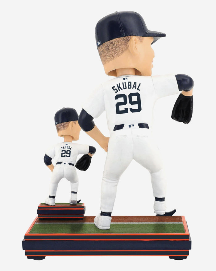 Tarik Skubal Detroit Tigers Magnetized Bobble Dubblz Bobblehead FOCO - FOCO.com