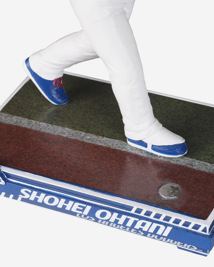 Shohei Ohtani Los Angeles Dodgers Magnetized Bobble Dubblz Bobblehead FOCO - FOCO.com