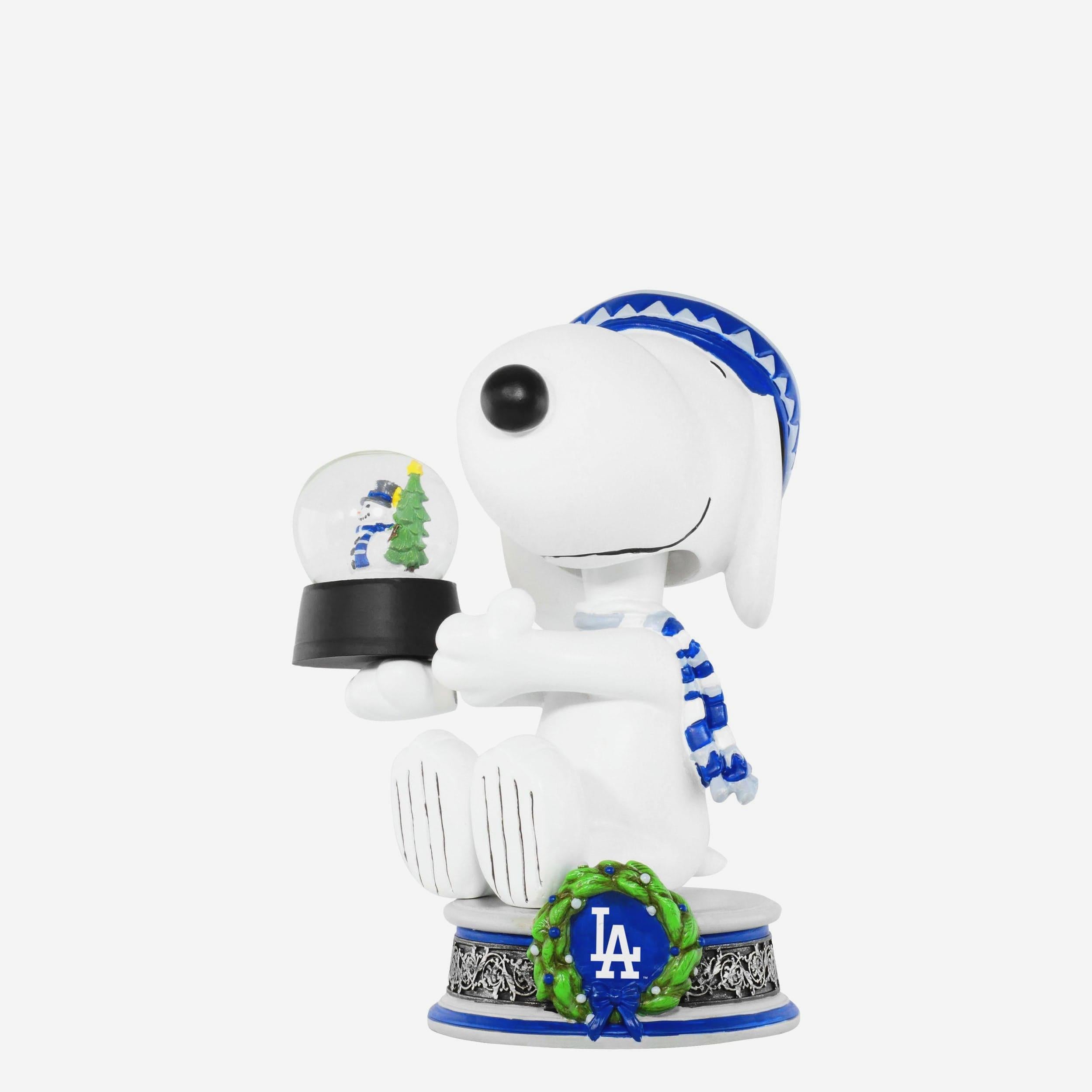 Los Angeles Dodgers Snoopy Peanuts Snow Globe Bobblehead FOCO