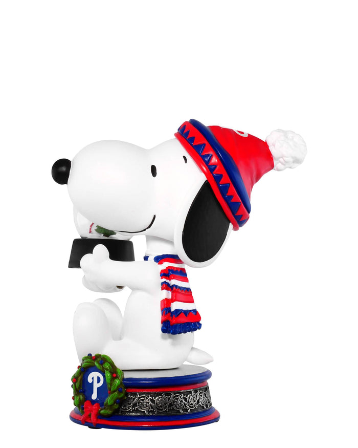 Philadelphia Phillies Snoopy Peanuts Snow Globe Bobblehead FOCO - FOCO.com