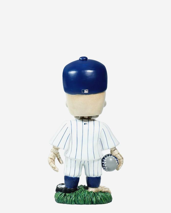 New York Yankees Team Skull Mini Bobblehead FOCO - FOCO.com