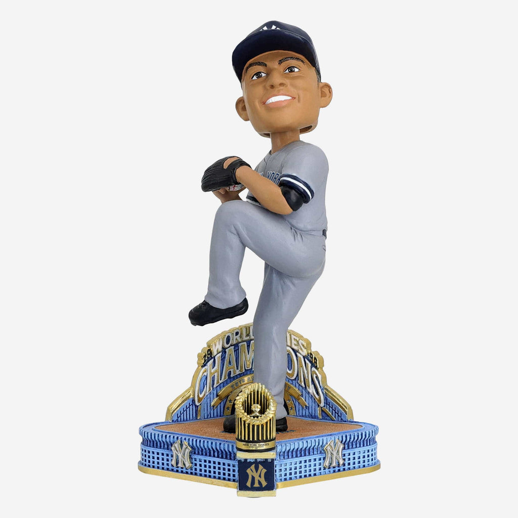 Mariano Rivera New York Yankees 1999 World Series Champions 25th Anniversary Bobblehead FOCO - FOCO.com