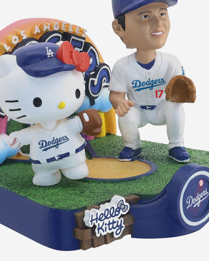 Shohei Ohtani & Hello Kitty® Los Angeles Dodgers Dual Mini Bobblehead Scene FOCO - FOCO.com