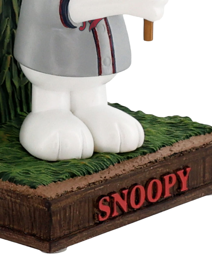 Philadelphia Phillies Snoopy Peanuts 2026 Dyersville Cornfield Mini Bobblehead