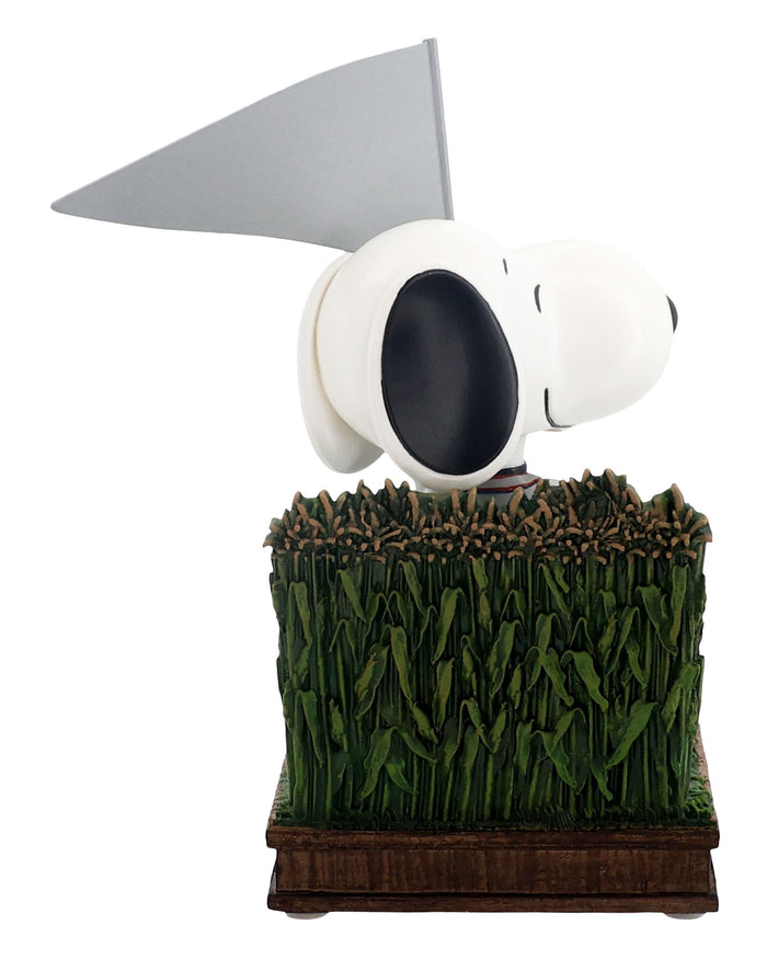 Philadelphia Phillies Snoopy Peanuts 2026 Dyersville Cornfield Mini Bobblehead