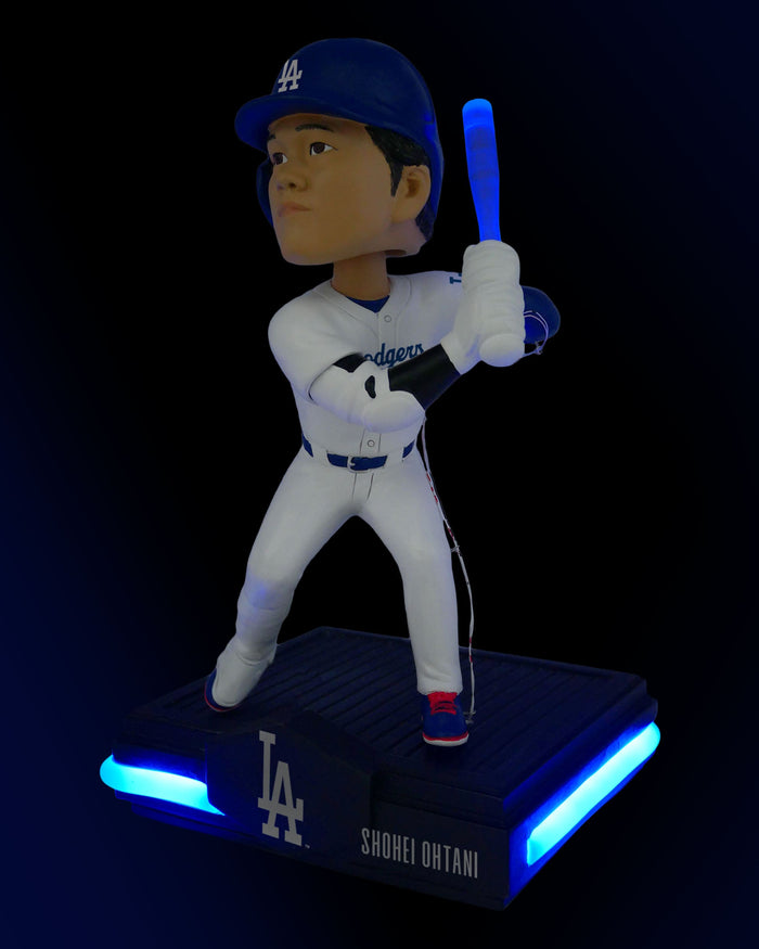 Shohei Ohtani Los Angeles Dodgers 2026 Light Up Bat Bobblehead FOCO - FOCO.com