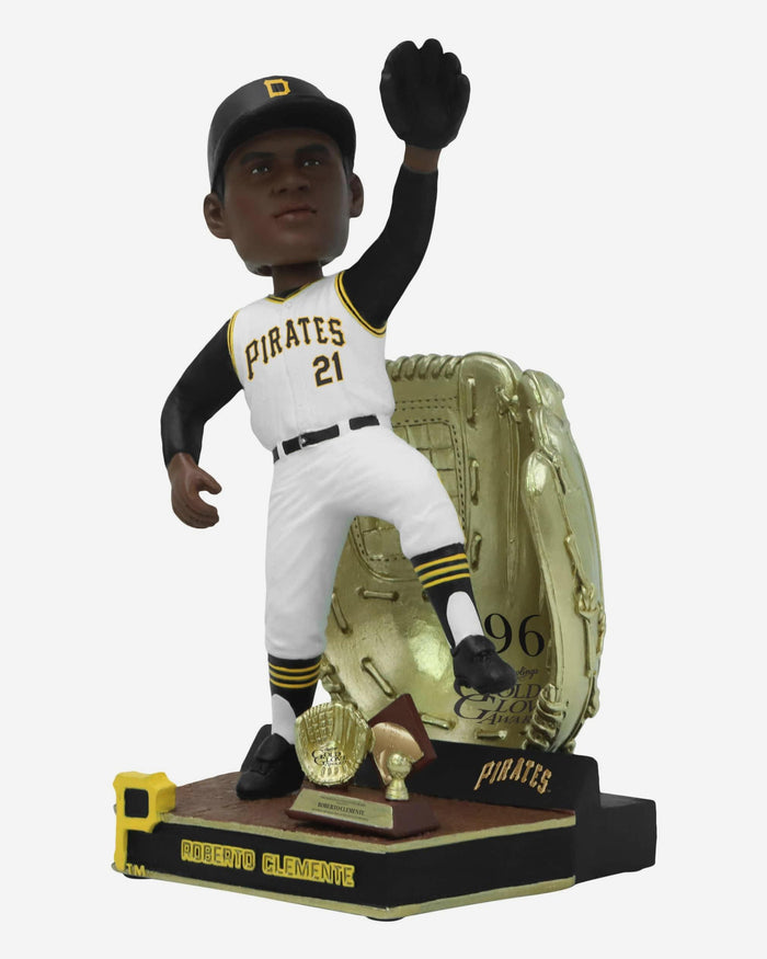 Roberto Clemente Pittsburgh Pirates 1962 Gold Glove Bobblehead FOCO - FOCO.com