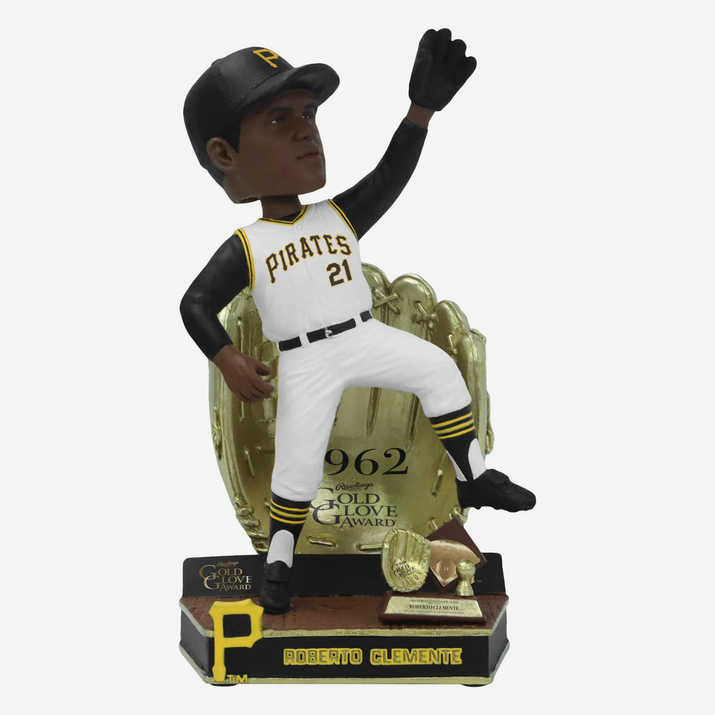 Roberto Clemente Pittsburgh Pirates 1962 Gold Glove Bobblehead FOCO - FOCO.com