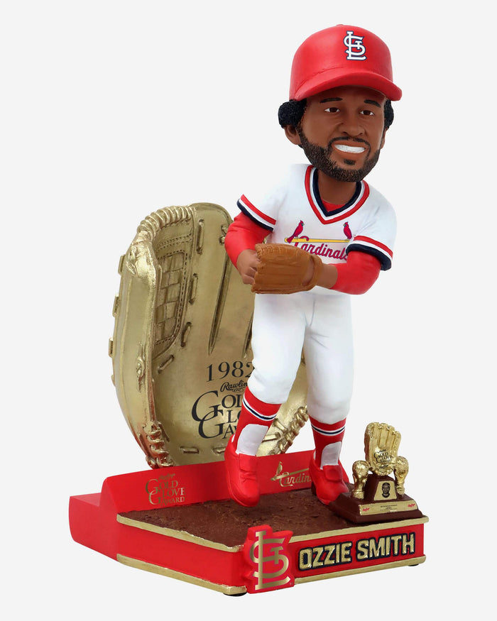 Ozzie Smith St Louis Cardinals 1982 Gold Glove Bobblehead FOCO - FOCO.com