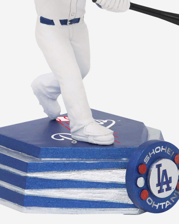 Shohei Ohtani Los Angeles Dodgers Medium Bighead Bobblehead FOCO - FOCO.com
