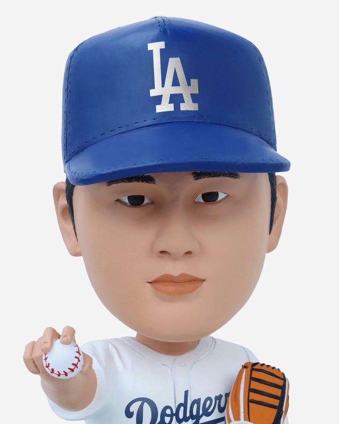 Shohei Ohtani Los Angeles Dodgers Bust Bighead Bobblehead FOCO - FOCO.com
