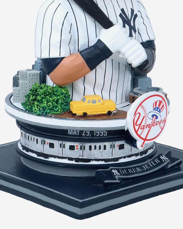 Derek Jeter New York Yankees Bust Bighead Bobblehead FOCO - FOCO.com