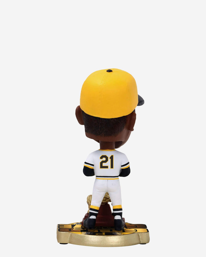 Roberto Clemente Pittsburgh Pirates 1972 Gold Glove Mini Bighead Bobblehead FOCO - FOCO.com