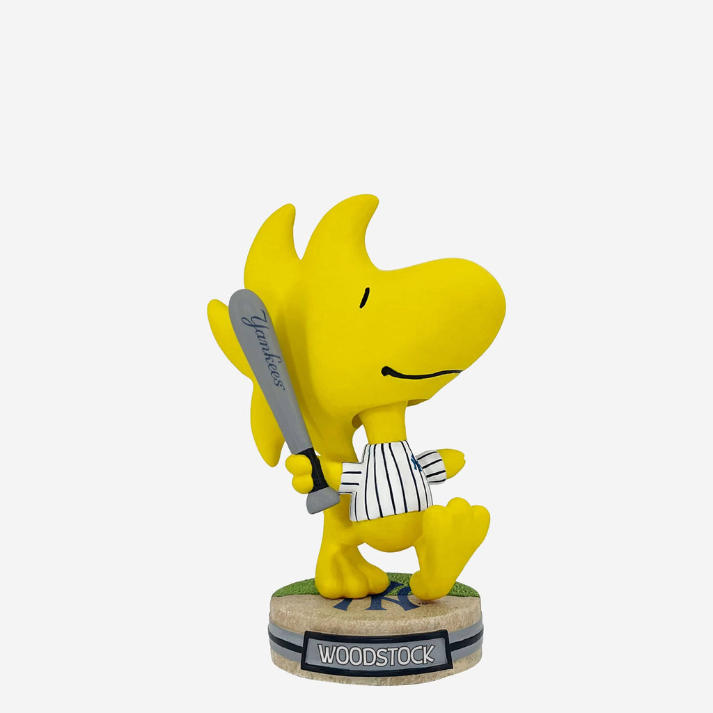 New York Yankees Woodstock Peanuts Mini Bighead Bobblehead FOCO - FOCO.com