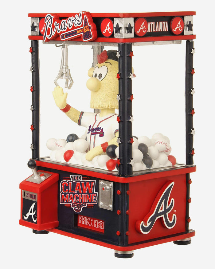 Blooper Atlanta Braves Claw Machine Mascot Bobblehead FOCO - FOCO.com