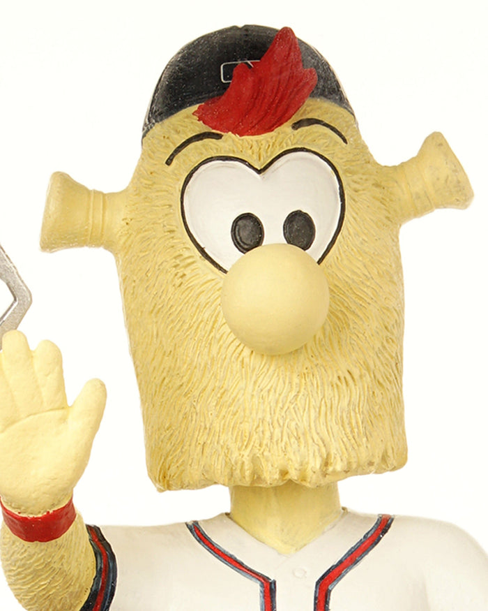 Blooper Atlanta Braves Claw Machine Mascot Bobblehead FOCO - FOCO.com