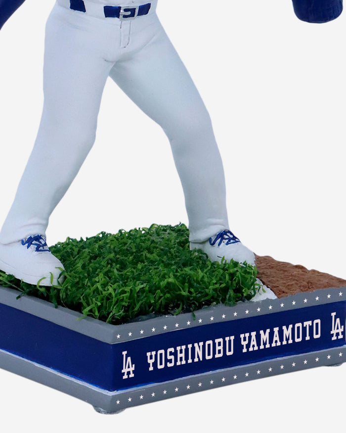 Yoshinobu Yamamoto Los Angeles Dodgers Field Star Bobblehead FOCO - FOCO.com