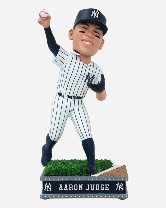 Aaron Judge New York Yankees Field Star Bobblehead FOCO - FOCO.com