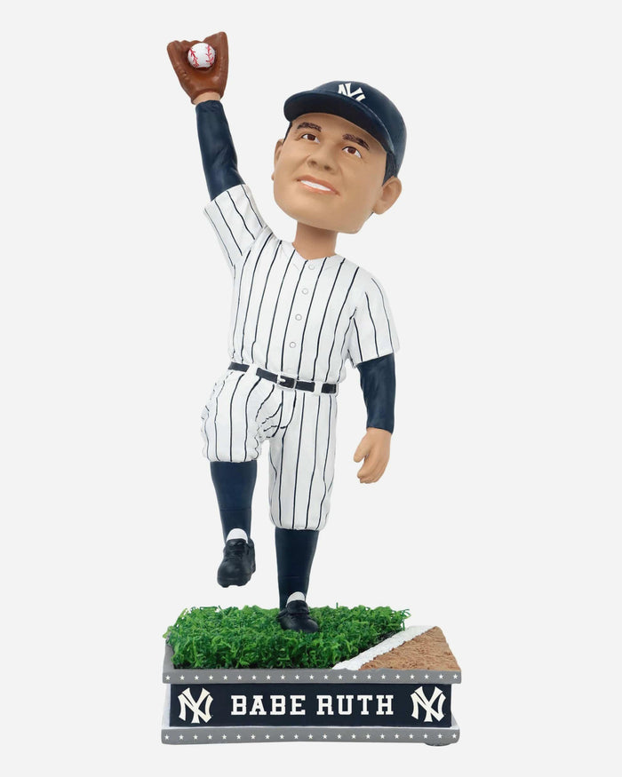 Babe Ruth New York Yankees Field Star Bobblehead FOCO - FOCO.com