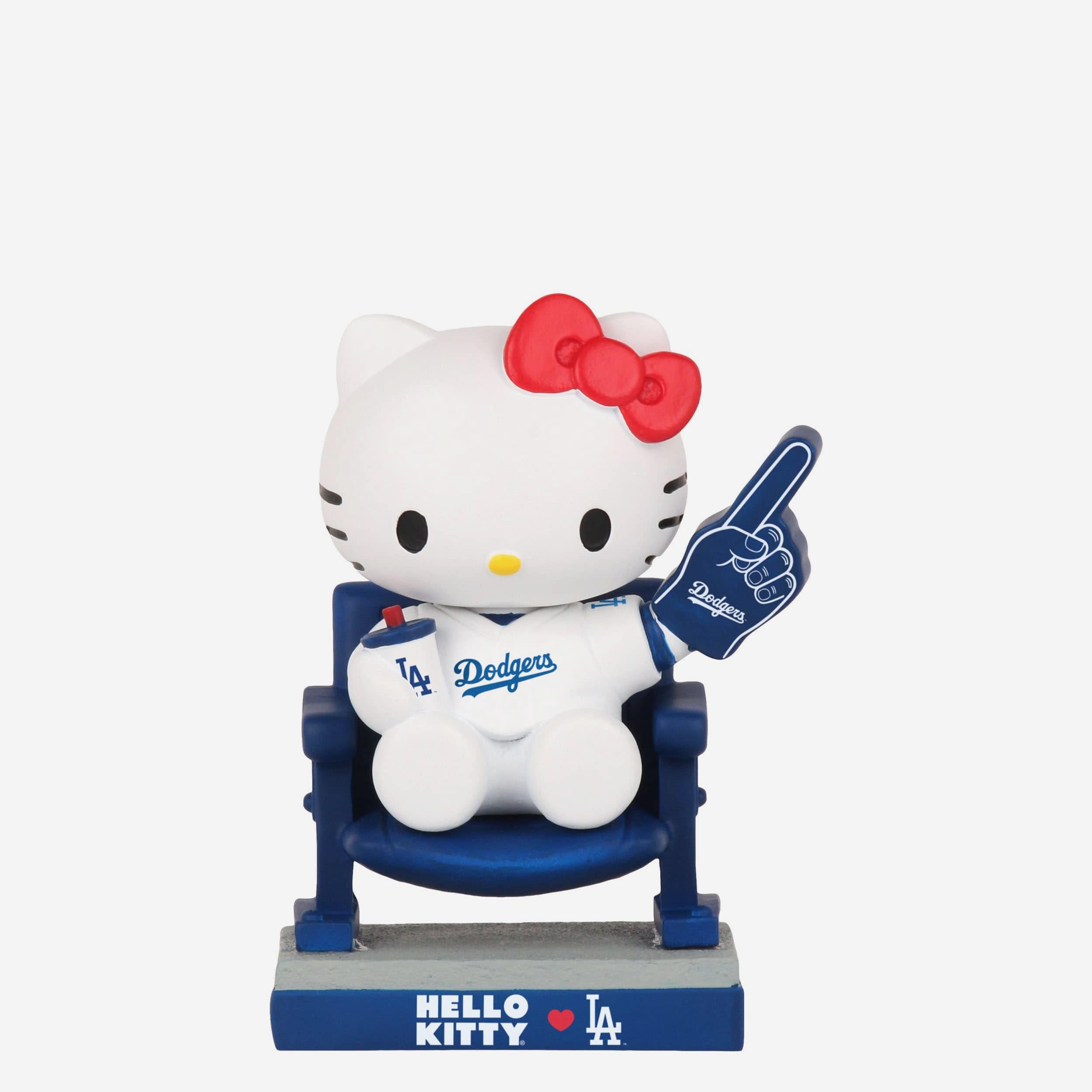 Hello Kitty Dodgers ボブルヘッド FOCO Hello Kitty® Los Angeles Dodgers At The Ball Game Mini Bobblehead FOCO