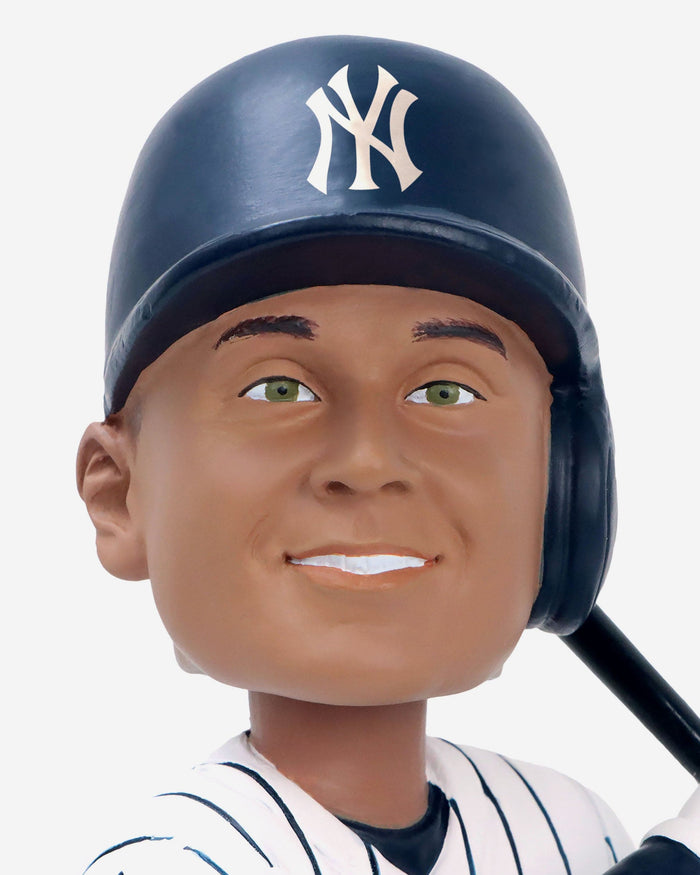 Derek Jeter New York Yankees Legendary Number 2 Bobblehead FOCO - FOCO.com