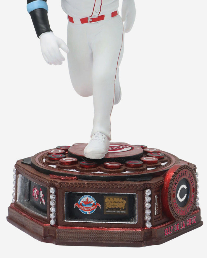 Elly De La Cruz Cincinnati Reds Patch Collection Bobblehead FOCO - FOCO.com