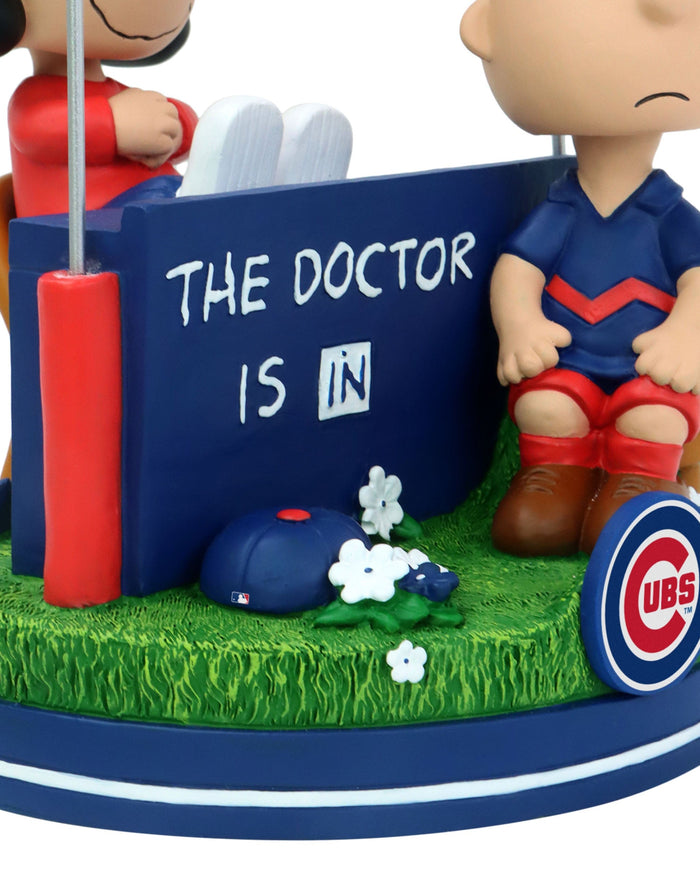 Chicago Cubs Lucy & Charlie Brown Peanuts Psychiatry Stand Dual Bobblehead FOCO - FOCO.com