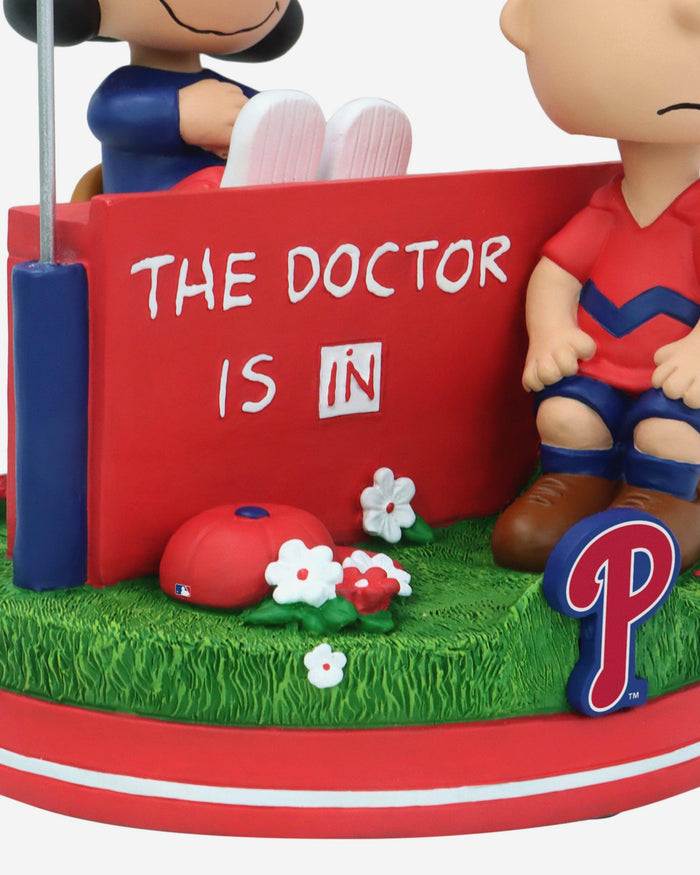 Philadelphia Phillies Lucy & Charlie Brown Peanuts Psychiatry Stand Dual Bobblehead FOCO - FOCO.com
