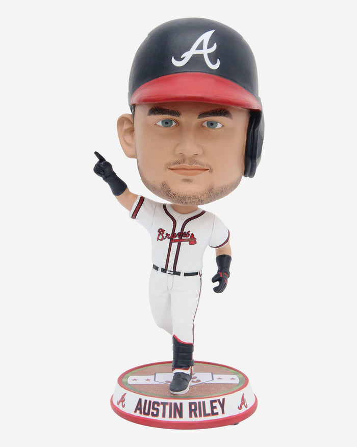 Austin Riley Atlanta Braves Field Stripe Bighead Bobblehead FOCO - FOCO.com